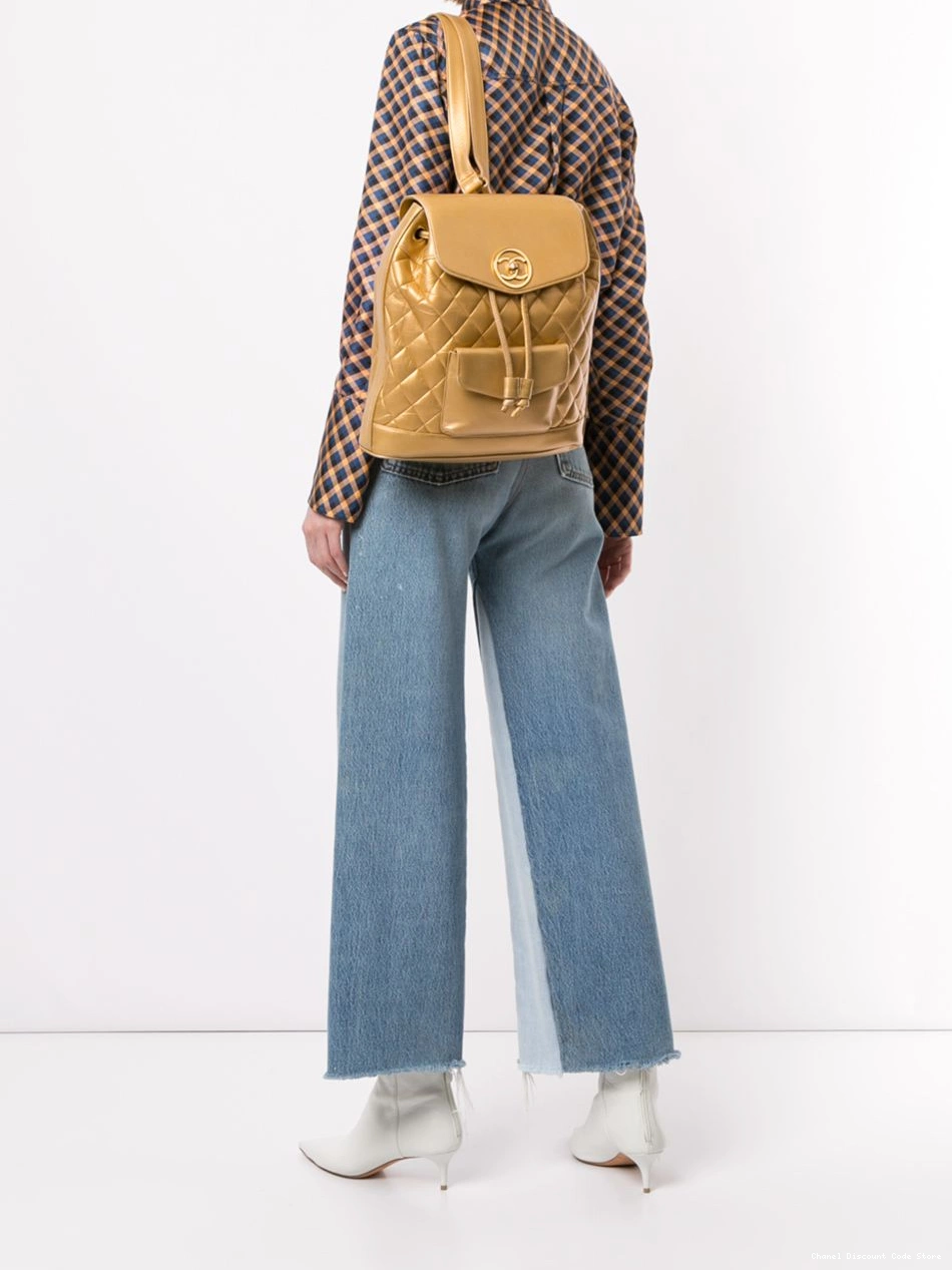 Affordable HOT SALE Women CHANEL turn-lock backpack circle 0404
